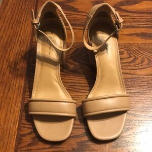 Women’s Sandals Size 9
